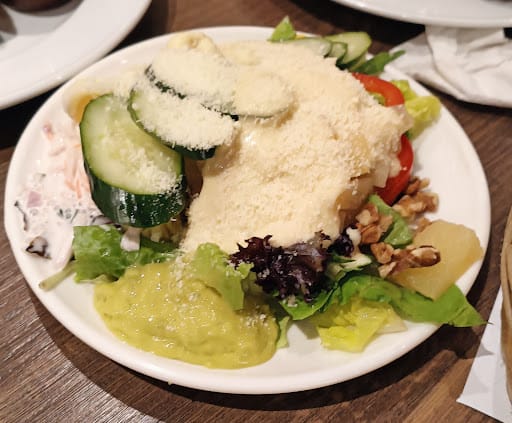 ASTONS Steak & Salad @ The CentrePoint