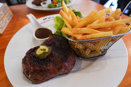 Stirling Steaks (115 East Coast Road)