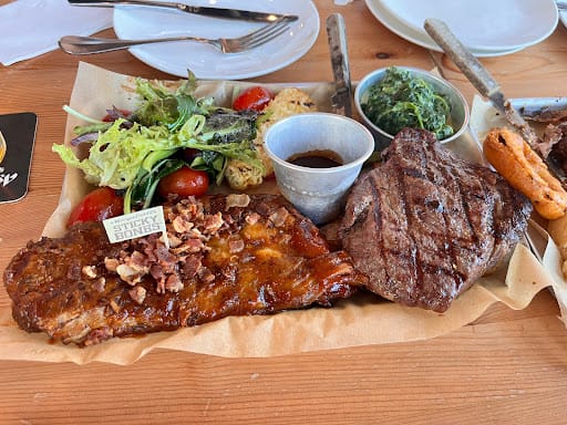 Morganfield's | The Star Vista