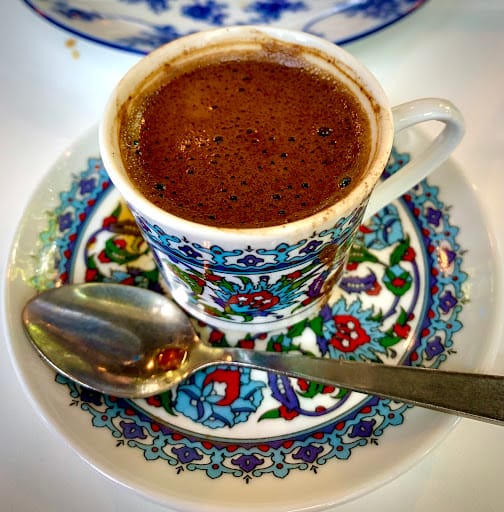 Arkadas Cafe & Restaurant