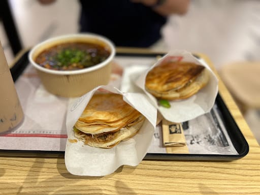 Qin Ji Rougamo 秦记肉夹馍