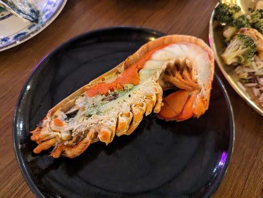 The Three Peacocks @ Labrador Park