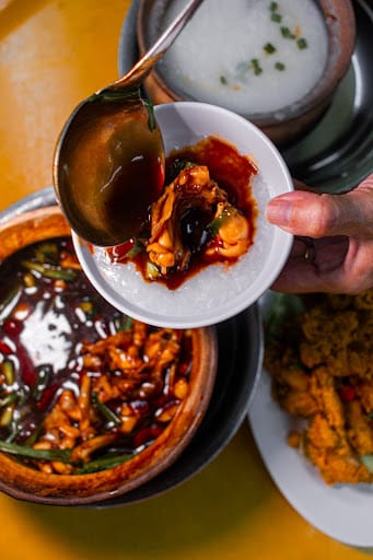 Hua Zai Frog Porridge Zi Char