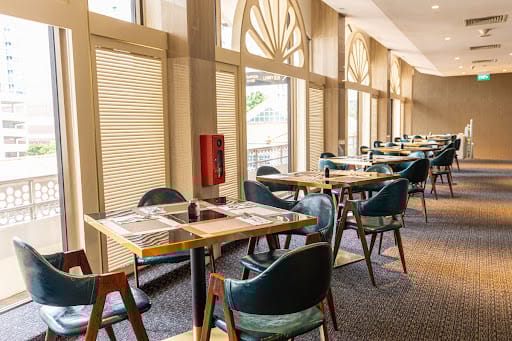 Nyonyas & Gentlemen Restaurant