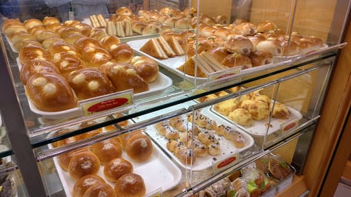 Four Leaves (Star Vista)