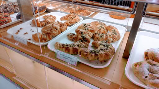 Four Leaves (Star Vista)