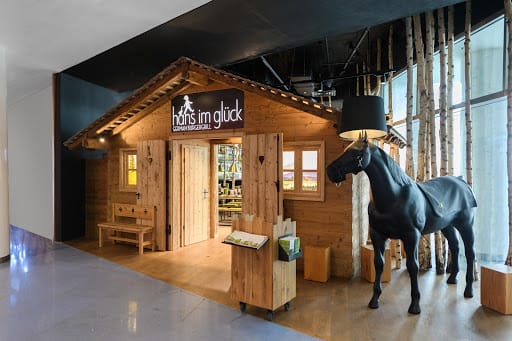 HANS IM GLÜCK German Burgergrill | VIVOCITY