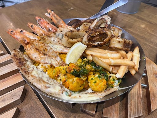 Fish & Co. (Waterway Point)