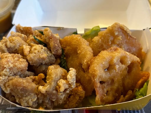 Xian Dan Chao Ren 咸蛋超人 (Waterway Point)