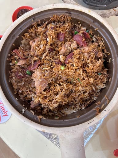 Kam Par Claypot Bak Kut Teh and Chicken Rice 金宝