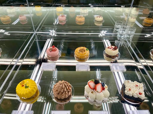 Arc-en-ciel Pâtisserie