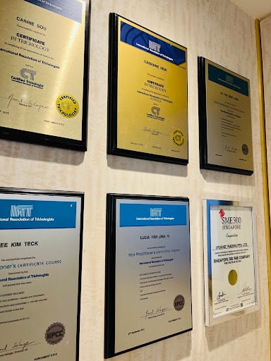 Retern Hair & Scalp Institute