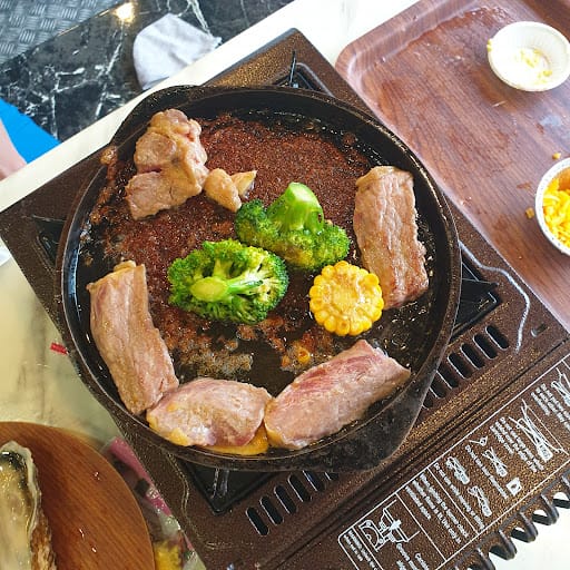 Yak Kin Mookata