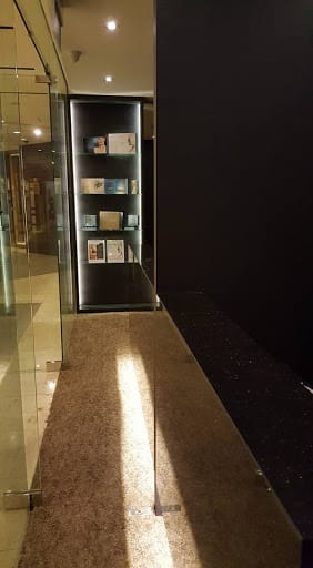 Om Decor Pte Ltd