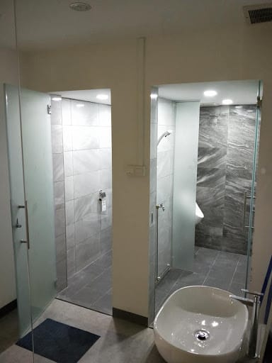 Om Decor Pte Ltd