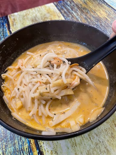328 Katong Laksa