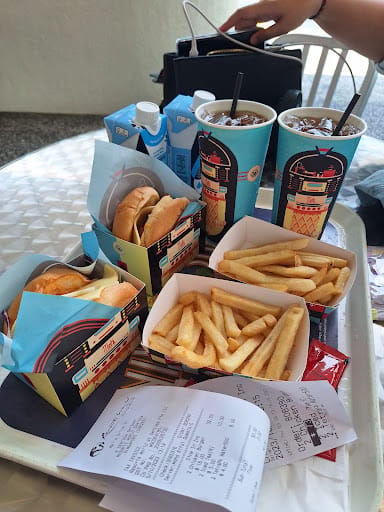 Mel’s Drive-in