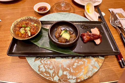 Hua Ting Restaurant