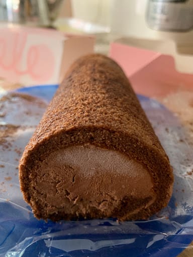 Kele Roll Cake Shop