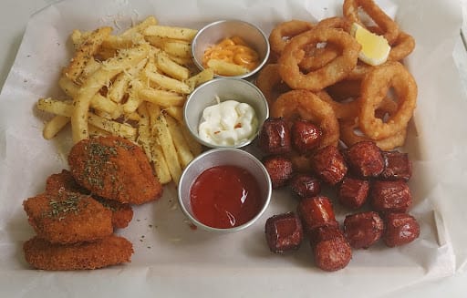 Chow Cute Cafe