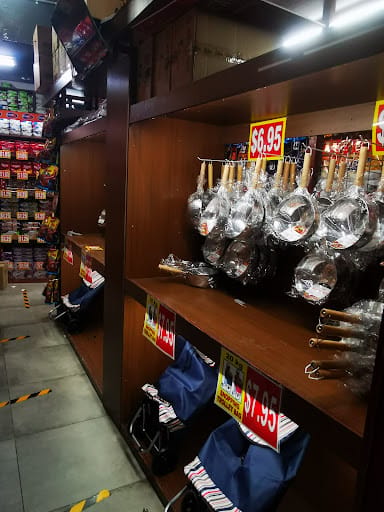 Valu$ - Sengkang Square