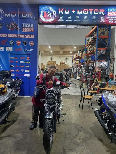 KM Plus Motor