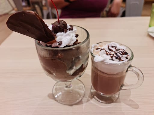 Swensen's @ AMK Hub