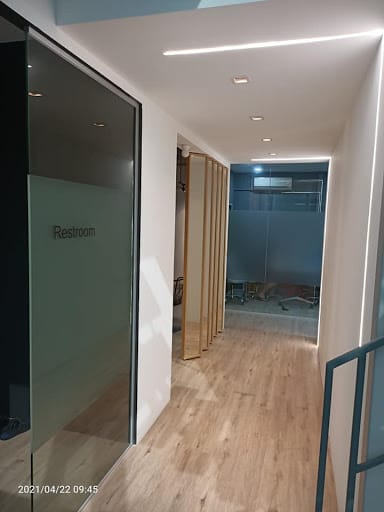 Om Decor Pte Ltd
