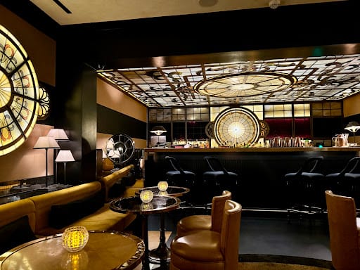 Anouska's Bar