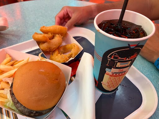 Mel’s Drive-in
