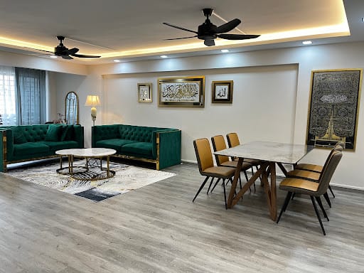 Diva's Interior