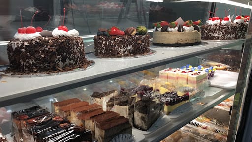 Oishii Bakery