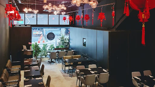 Perle Noire Oyster & Grill Bar