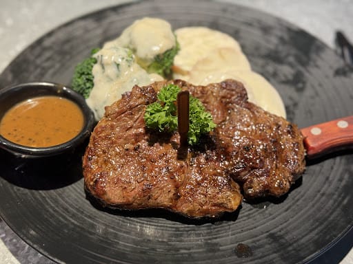 iSTEAKS @ Jem