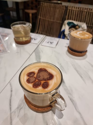 Chow Cute Cafe