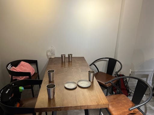ME Cafe & Games