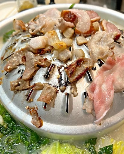 Yak Kin Mookata