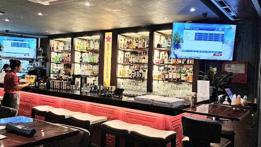 Dallas Restaurant and Bar (Boat Quay)