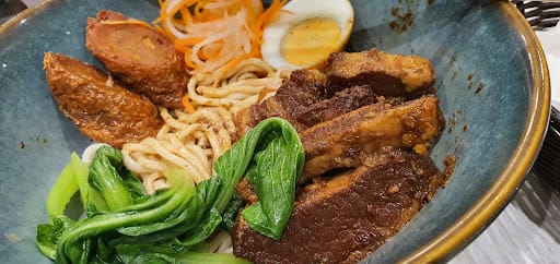 Ivins Peranakan Restaurant @ Kovan