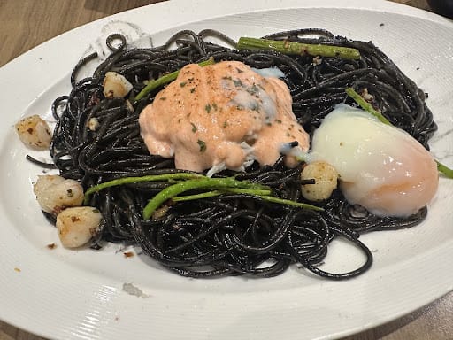 Miam Miam French Japanese Cafe Kitchen (Westgate)