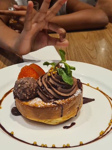 Miam Miam French Japanese Cafe Kitchen (Westgate)